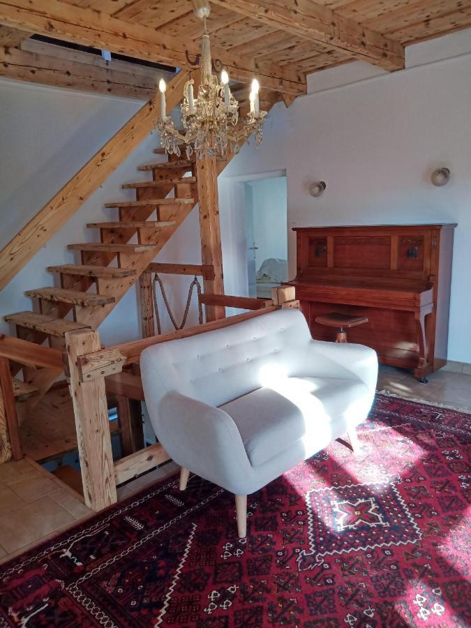 Ferienwohnung Zur Kirschblute 푸르바흐암네우시에들러시 외부 사진